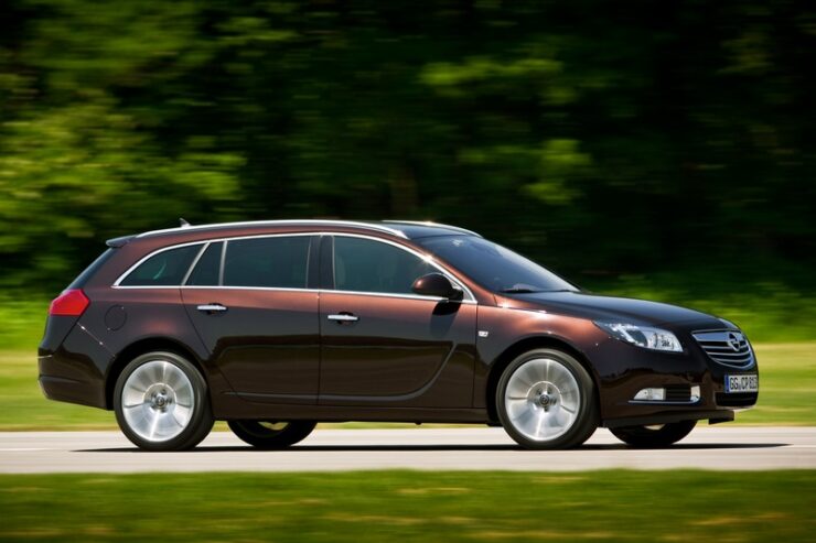 Opel Insignia Sports Tourer – dane techniczne