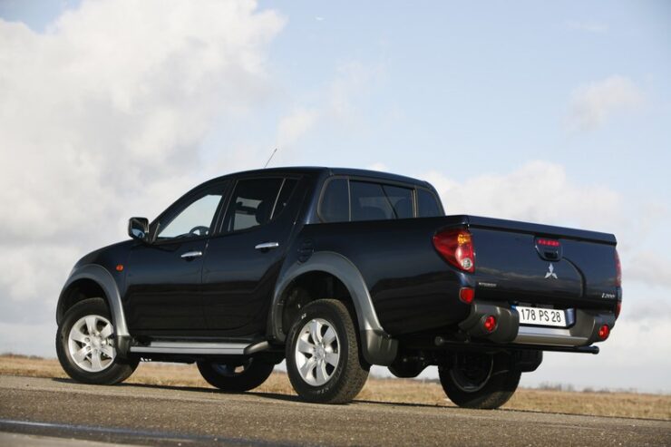 Mitsubishi L200