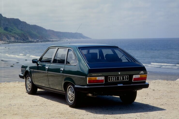 35 lat Renault 20 i 30