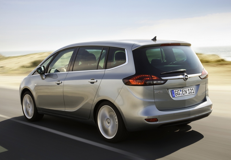 Nowy Opel Zafira Tourer