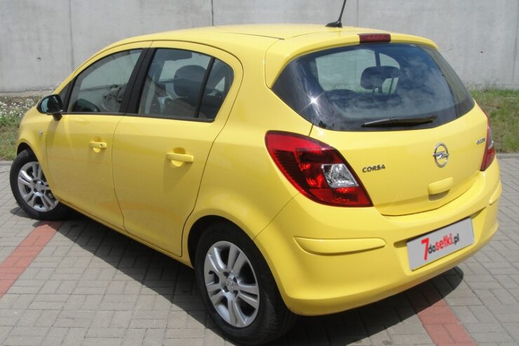 Opel Corsa 1.3 CDTi ecoFLEX – oszczędne zakupy