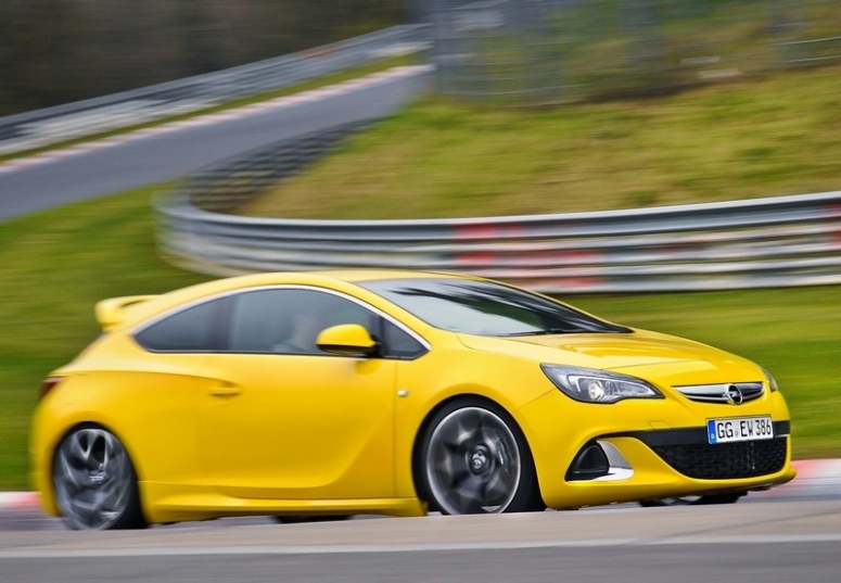 Opel Astra OPC