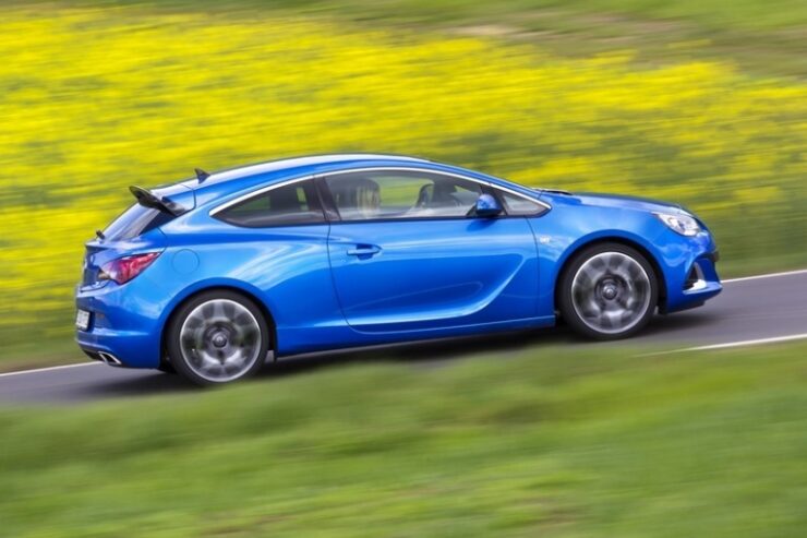 Astra OPC w Polsce