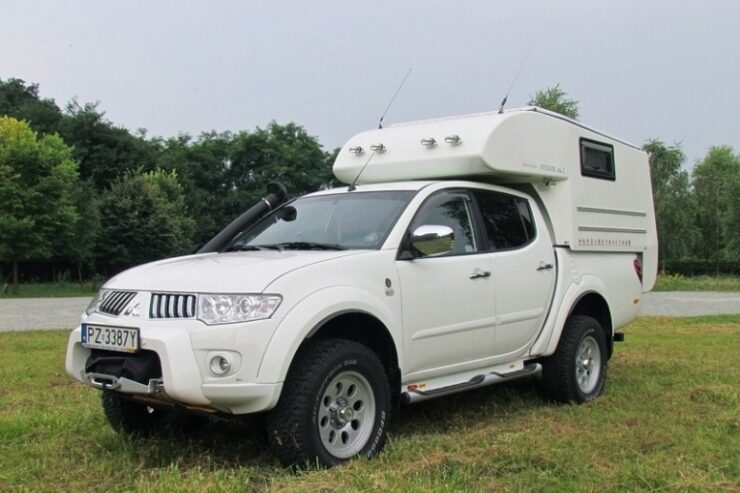 L200 Expedition Camper i Pajero Sport