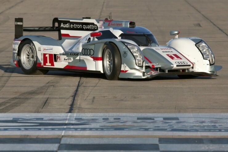 Audi R18 e-tron quattro