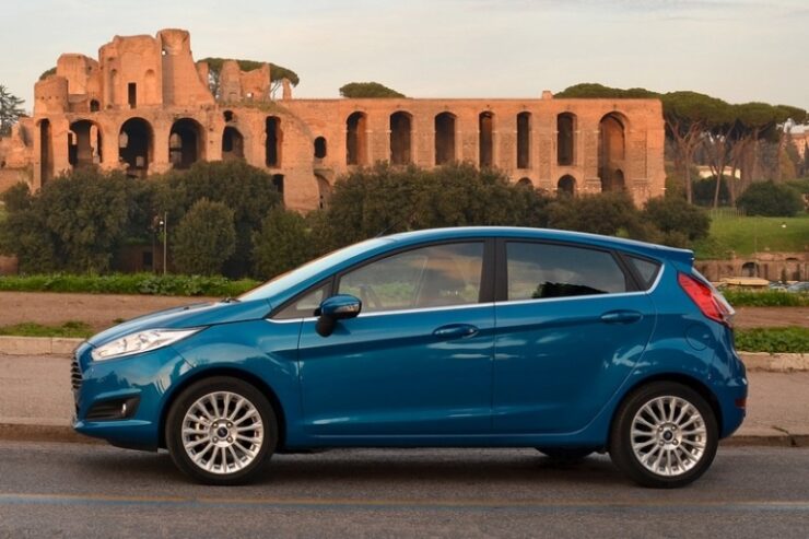 Nowy Ford Fiesta Van