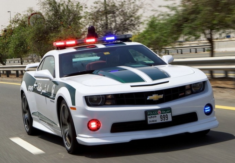 Chevrolet Camaro zasila szeregi policji w Dubaju