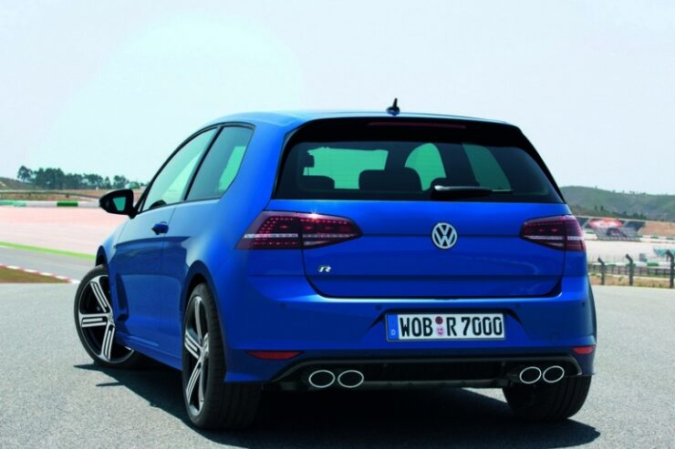 Golf R – nowy okręt flagowy