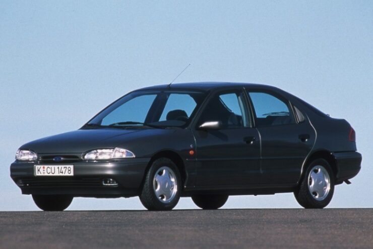 20 lat Forda Mondeo