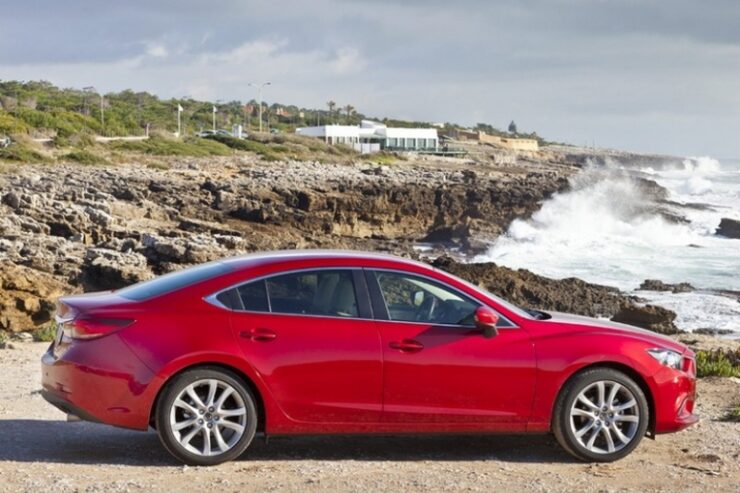 Mazda6 zdobywa pięć gwiazdek w teście Euro NCAP