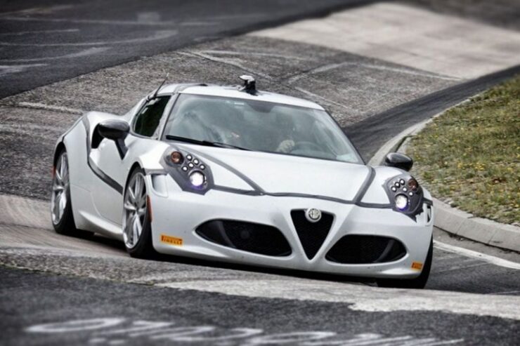 Alfa Romeo 4C pokonuje „zielone piekło”