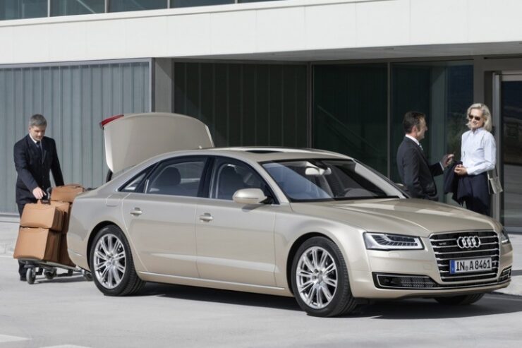 Audi A8 – Business Traveller Poland Award 2013