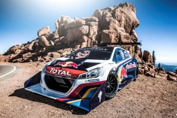 Wyróżnienie dla Peugeot 208 T16 PIKES PEAK