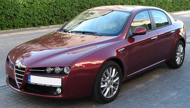 Alfa Romeo 159 – dane techniczne, wymiary, silniki, spalanie, pojemność, ceny, opinie