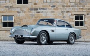 aston martin db4