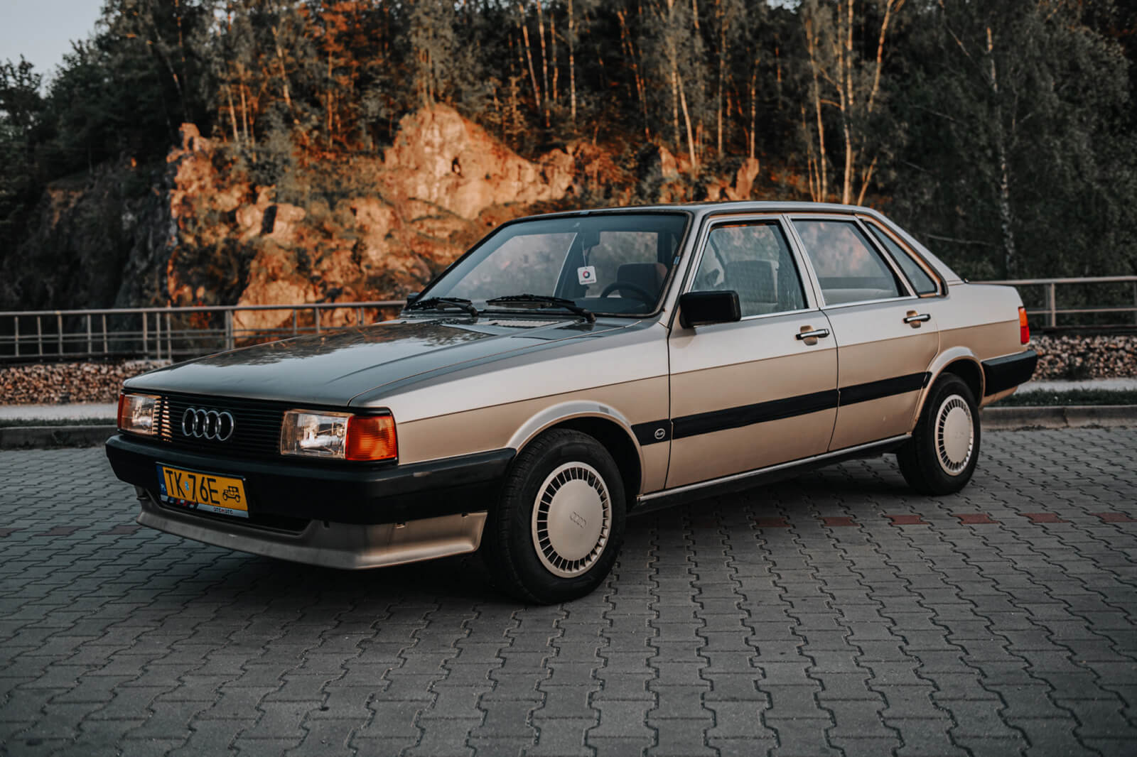 Audi 80 – dane techniczne, wymiary, silniki, spalanie, pojemność, ceny, opinie