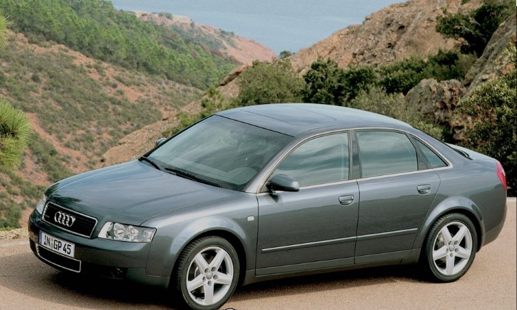 Audi A4, Audi S4 Avant B7 – dane techniczne, wymiary, silniki, spalanie, pojemność, ceny, opinie