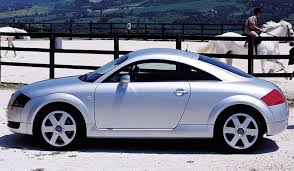 Audi TT 8N – dane techniczne, wymiary, silniki, spalanie, pojemność, ceny, opinie