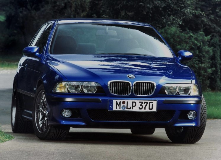 BMW serii 5 E39 – dane techniczne, wymiary, silniki, spalanie, pojemność, ceny, opinie