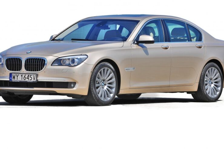 BMW Serii 7 – dane techniczne, wymiary, silniki, spalanie, pojemność, ceny, opinie
