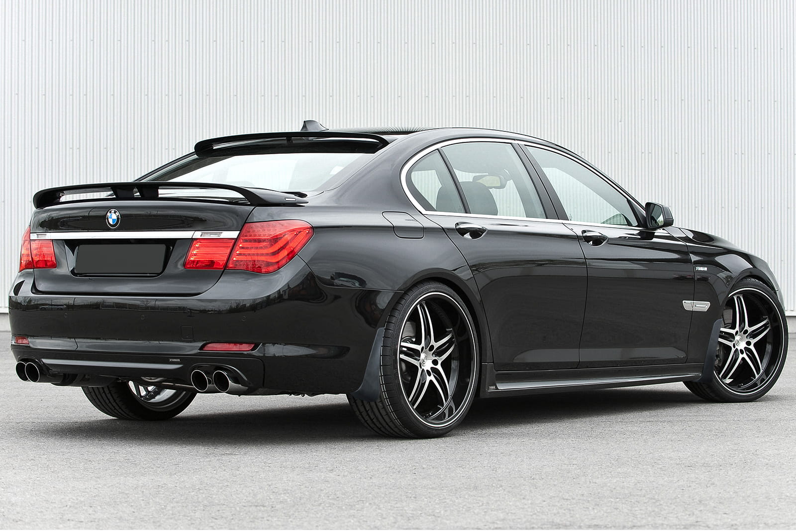 BMW serii 7 – F01 – dane techniczne, wymiary, silniki, spalanie, pojemność, ceny, opinie