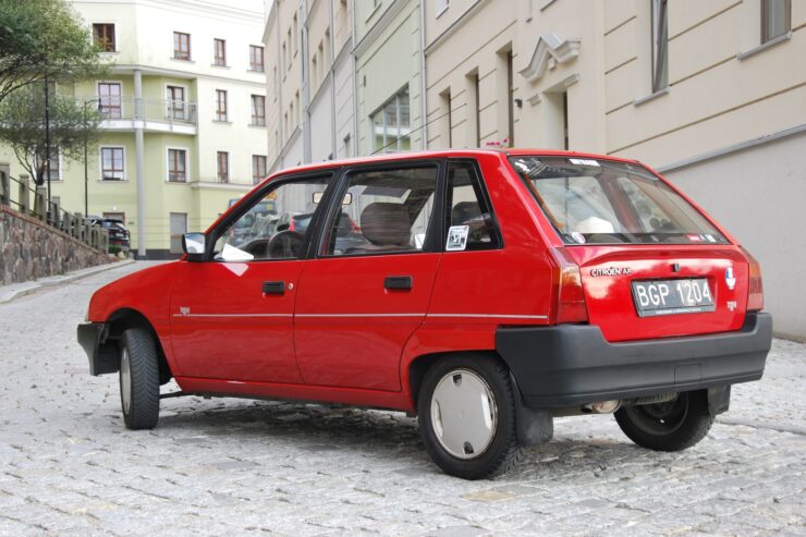 Citroën AX — dane techniczne, wymiary, silniki, spalanie, pojemność, ceny, opinie