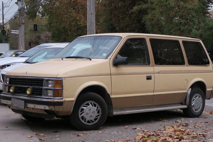 Dodge Caravan I — dane techniczne, wymiary, silniki, spalanie, pojemność, ceny, opinie