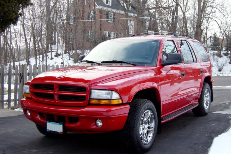 Dodge Durango — dane techniczne, wymiary, silniki, spalanie, pojemność, ceny, opinie