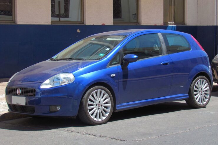 Fiat Grande Punto — dane techniczne, wymiary, silniki, spalanie, pojemność, ceny, opinie