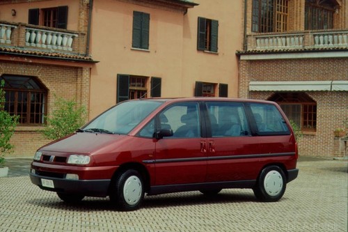 Fiat Ulysse I — dane techniczne, wymiary, silniki, spalanie, pojemność, ceny, opinie