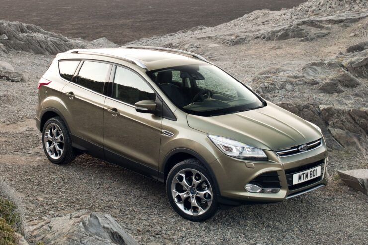 Ford Kuga II — dane techniczne, wymiary, silniki, spalanie, pojemność, ceny, opinie