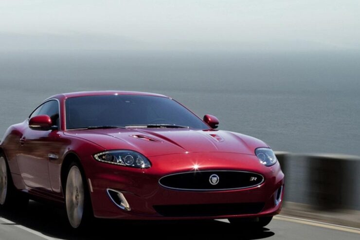 Jaguar XK — dane techniczne, wymiary, silniki, spalanie, pojemność, ceny, opinie