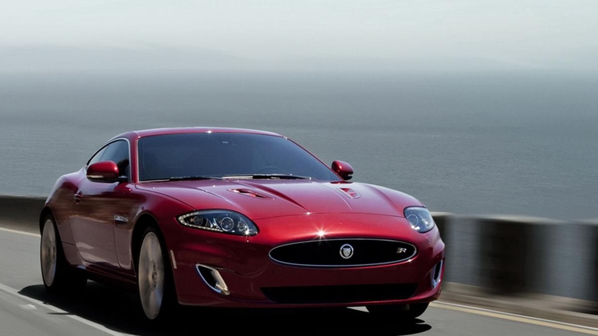 Jaguar XK — dane techniczne, wymiary, silniki, spalanie, pojemność, ceny, opinie