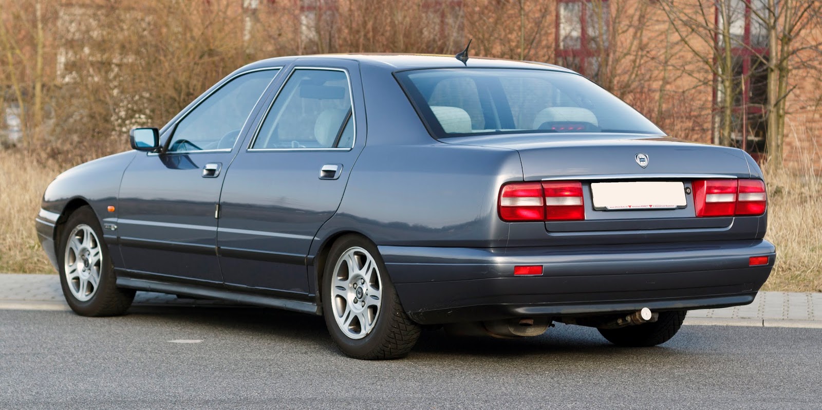 Lancia Kappa — dane techniczne, wymiary, silniki, spalanie, pojemność, ceny, opinie