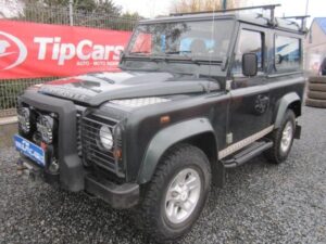 land rover defender 2