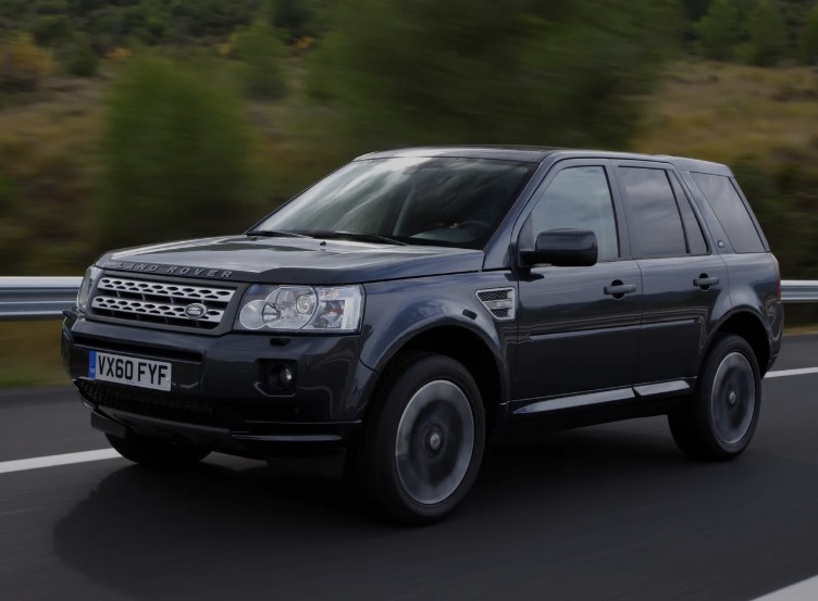 Land Rover Freelander II – dane techniczne, wymiary, silniki, spalanie, pojemność, ceny, opinie