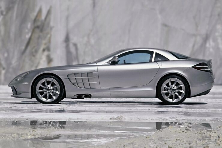 Mercedes Benz SLR McLaren – dane techniczne, wymiary, silniki, spalanie, pojemność, ceny, opinie
