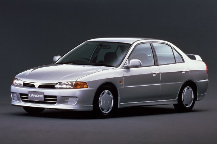 Mitsubishi Lancer VII – dane techniczne, wymiary, silniki, spalanie, pojemność, ceny, opinie