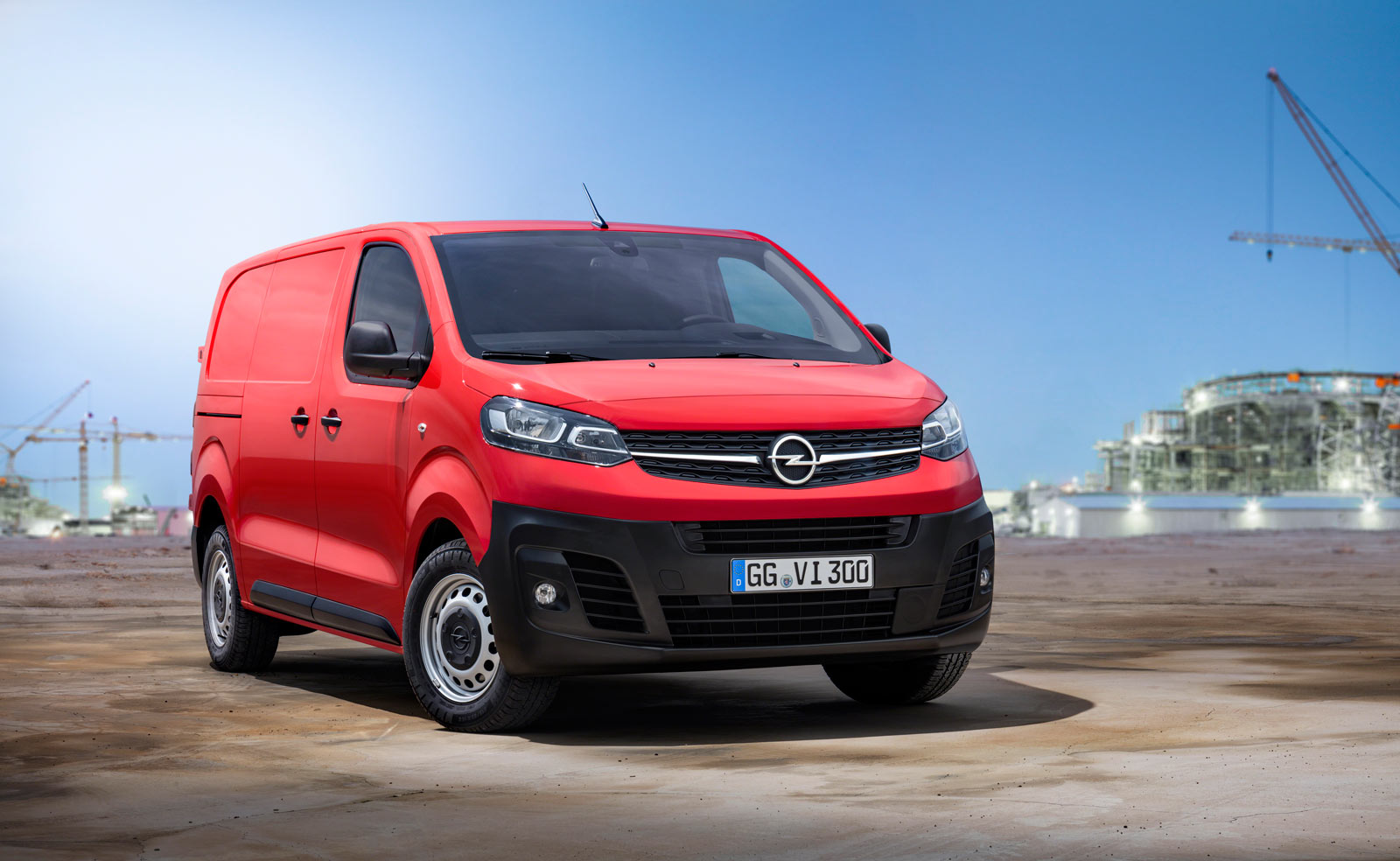 Opel Vivaro — dane techniczne, wymiary, modele, spalanie, pojemność, ceny, opinie