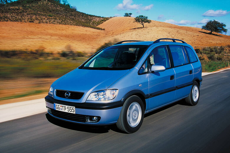 Opel Zafira — dane techniczne, wymiary, silniki, spalanie, pojemność, ceny, opinie