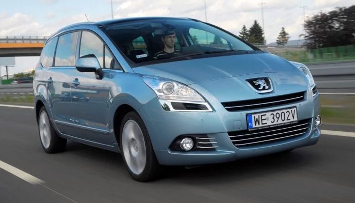 Peugeot 5008 – dane techniczne, wymiary, silniki, spalanie, pojemność, ceny, opinie