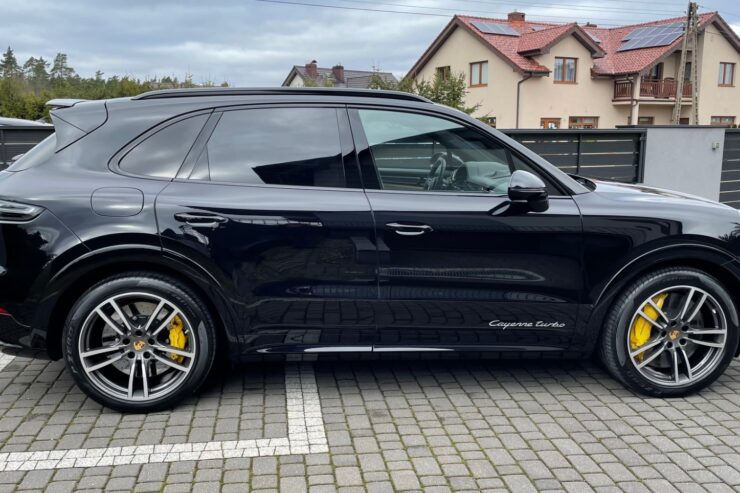 Porsche Cayenne Turbo – dane techniczne, wymiary, silniki, spalanie, pojemność, ceny, opinie