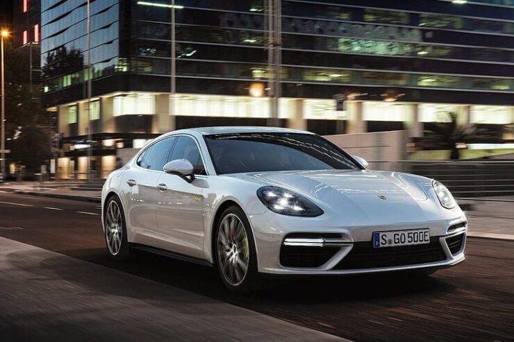 Porsche Panamera S – dane techniczne, wymiary, silniki, spalanie, pojemność, ceny, opinie