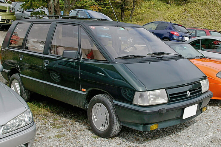 Renault Espace I — dane techniczne, wymiary, silniki, spalanie, pojemność, ceny, opinie