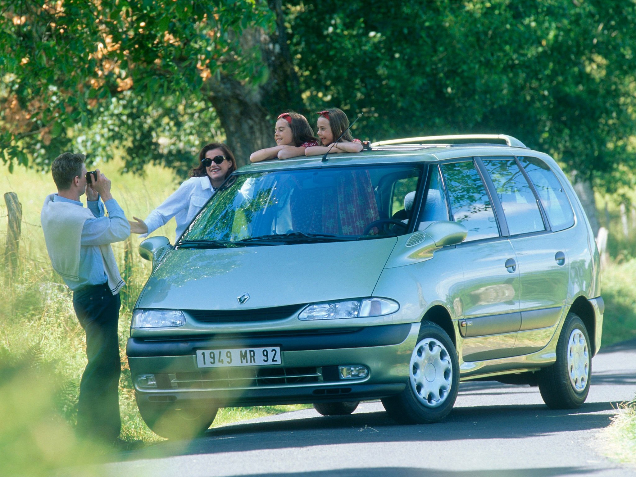 Renault Espace 1996 – dane techniczne, wymiary, silniki, spalanie, pojemność, ceny, opinie