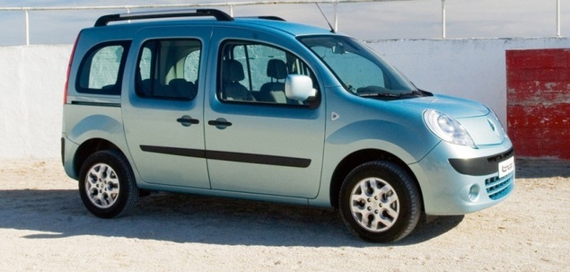 Renault Kangoo 2 – dane techniczne, wymiary, silniki, spalanie, pojemność, ceny, opinie