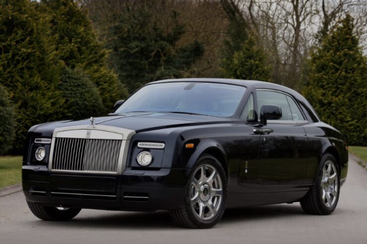 Rolls Royce Phantom Coupe – dane techniczne, wymiary, silniki, spalanie, pojemność, ceny, opinie