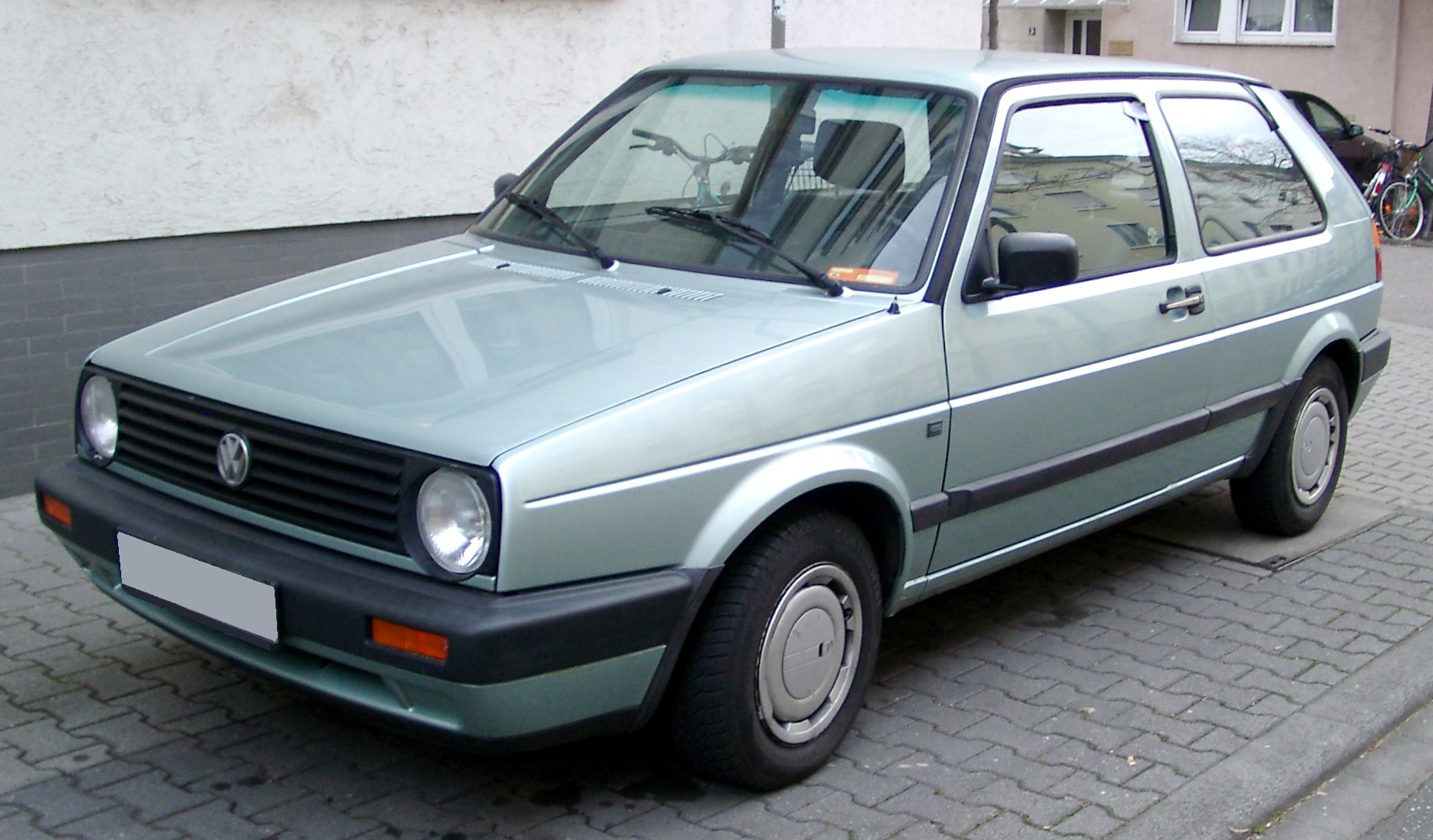 Volkswagen Golf II — dane techniczne, wymiary, silniki, spalanie, pojemność, ceny, opinie