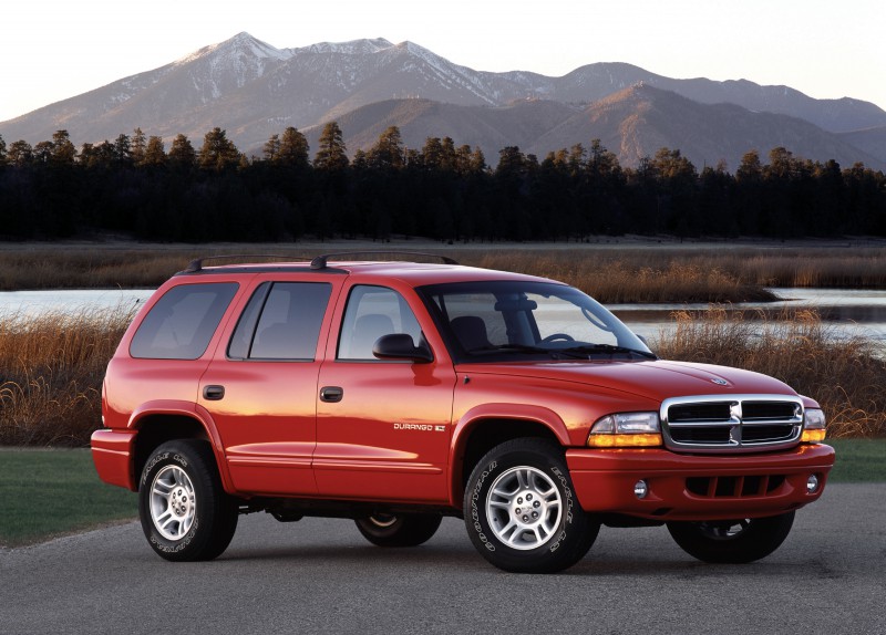Dodge Durango — dane techniczne, wymiary, silniki, spalanie, pojemność, ceny, opinie