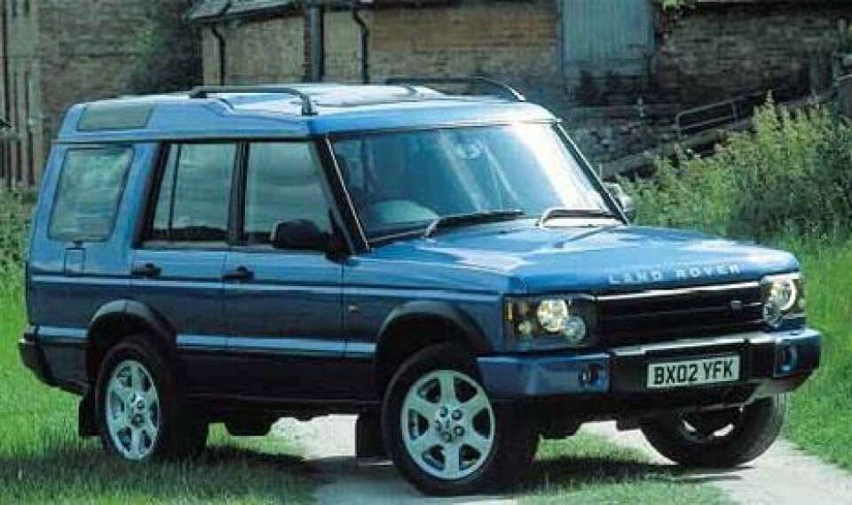 Land Rover Discovery — dane techniczne, wymiary, silniki, spalanie, pojemność, ceny, opinie